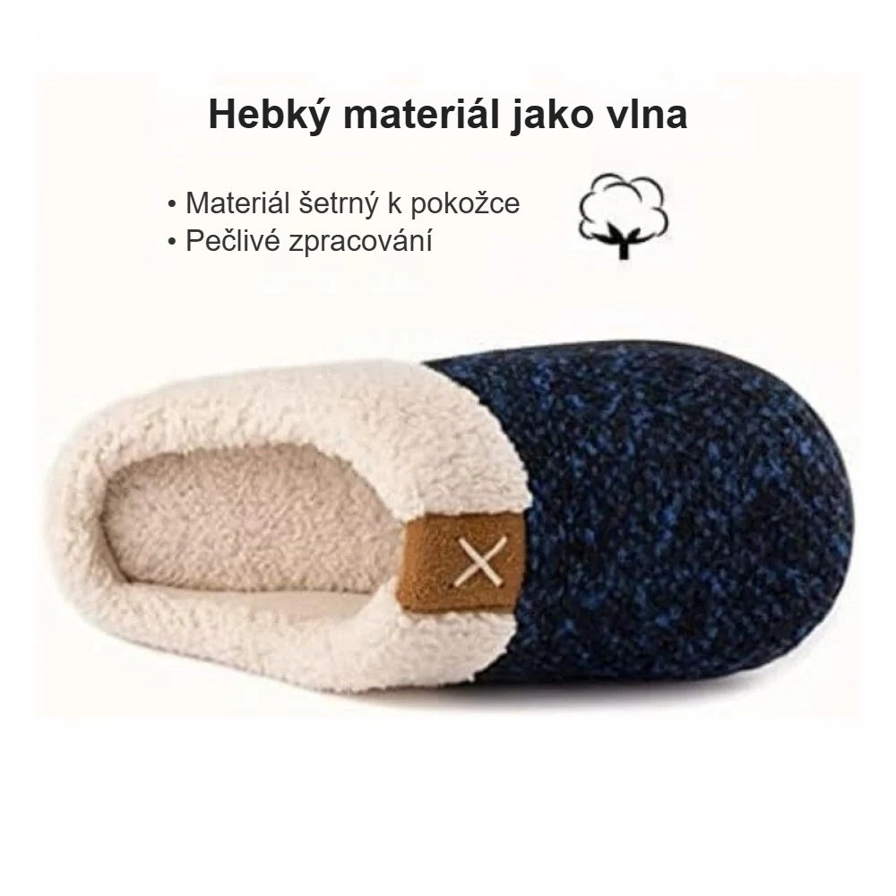 Hebký materiál bačkor s vlněným vzhledem zblízka