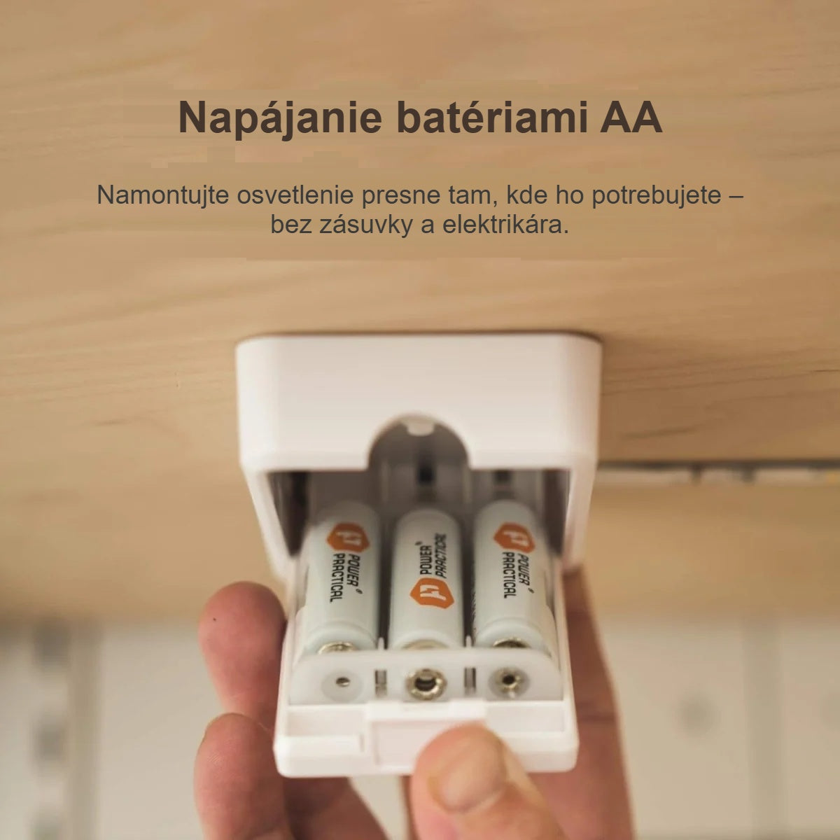Otvorený držiak batérií LED pásika s 3 batériami AA
