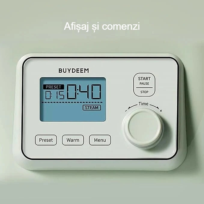 Afișajul digital și butoanele aparatului de gătit cu abur, de aproape